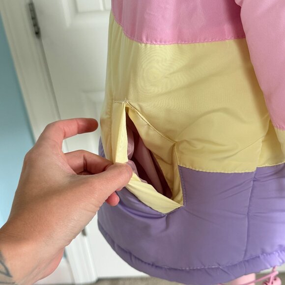 Kawaii Pastel Rainbow Stripe Puffer Coat with Hood - Picture 11 of 11